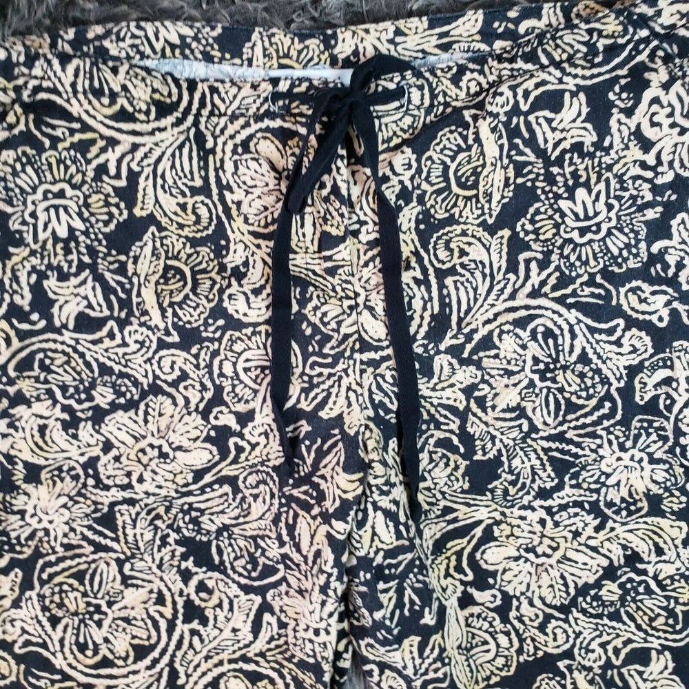 CAbi Picasso Linen Pants - Picture 2 of 5